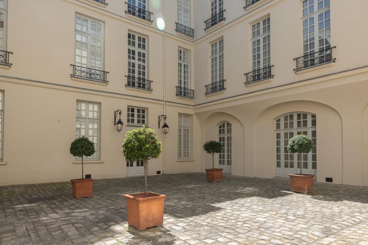 Spacious Cocoon In The Marais Paris Exterior foto